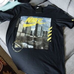 Nike Chicago BEAN Urban Graphic Tee NWT